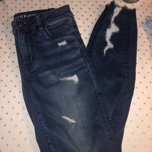 Dark wash American Eagle jeans size 4